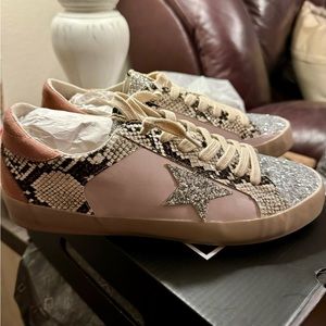 New ShuShop Paula  Lilac, Silver and Snake print such a fun sneaker